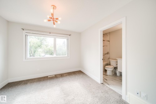 14005 105 Avenue, Edmonton, AB - Indoor Photo Showing Other Room