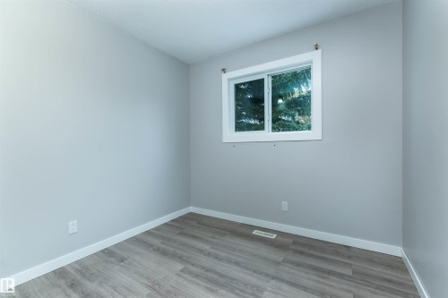 1511 109 Street, Edmonton, AB - Indoor Photo Showing Other Room