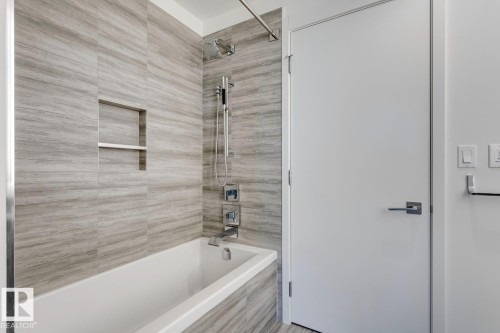 3307 10360 102 Street, Edmonton, AB - Indoor Photo Showing Bathroom