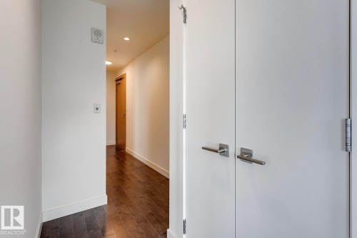 3307 10360 102 Street, Edmonton, AB - Indoor Photo Showing Other Room