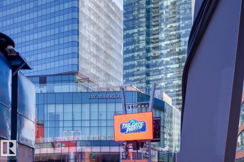 3307 10360 102 Street, Edmonton, AB - 