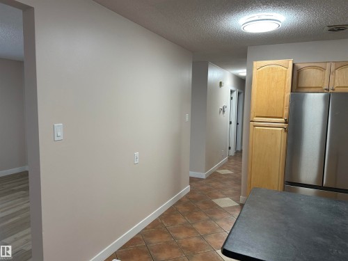 11407 134A Avenue, Edmonton, AB - Indoor