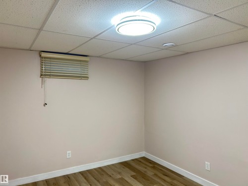 11407 134A Avenue, Edmonton, AB - Indoor Photo Showing Other Room