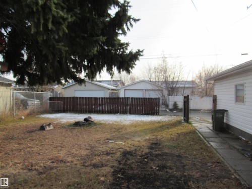 11407 134A Avenue, Edmonton, AB - Outdoor