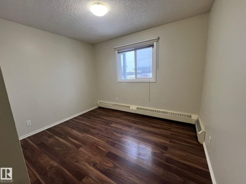 213 5065 31 Avenue, Edmonton, AB - Indoor Photo Showing Other Room