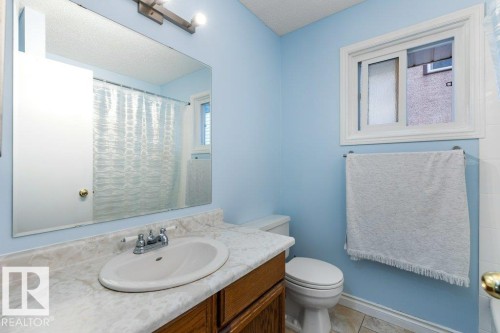 11 Louisbourg Place, St. Albert, AB - Indoor Photo Showing Bathroom