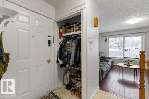 11 Louisbourg Place, St. Albert, AB - Indoor