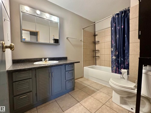 4903 52 Avenue, La Corey, AB - Indoor Photo Showing Bathroom