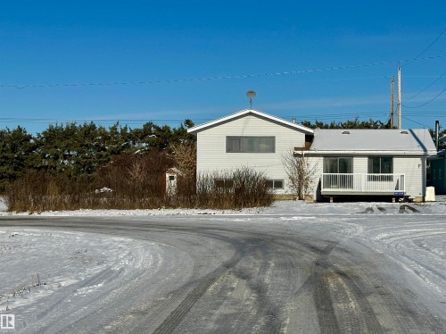 4903 52 Avenue, La Corey, AB - Outdoor With Deck Patio Veranda