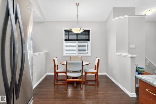 3327 Weidle Way, Edmonton, AB - Indoor Photo Showing Dining Room