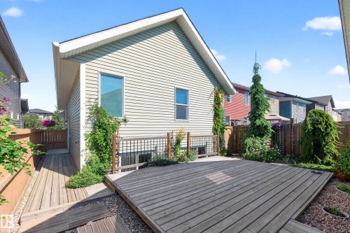 3327 Weidle Way, Edmonton, AB - Outdoor With Exterior