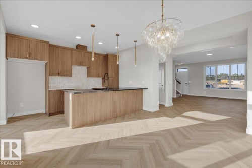 2127 Crossbill Lane, Edmonton, AB - Indoor Photo Showing Kitchen