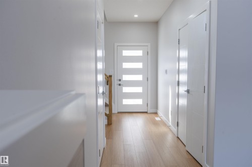 24 Norwyck Way, Spruce Grove, AB - Indoor Photo Showing Other Room