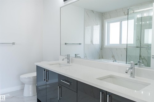 24 Norwyck Way, Spruce Grove, AB - Indoor Photo Showing Bathroom