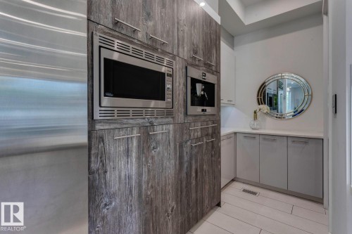 14643 92A Avenue, Edmonton, AB - Indoor