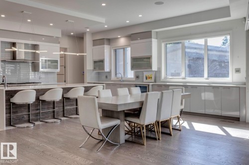 14643 92A Avenue, Edmonton, AB - Indoor