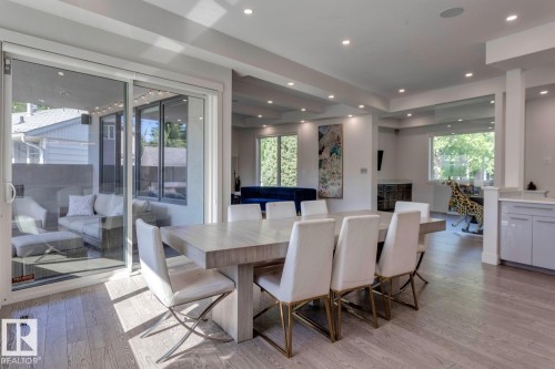 14643 92A Avenue, Edmonton, AB - Indoor Photo Showing Dining Room
