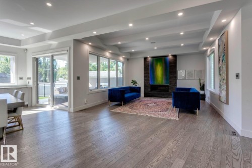 14643 92A Avenue, Edmonton, AB - Indoor