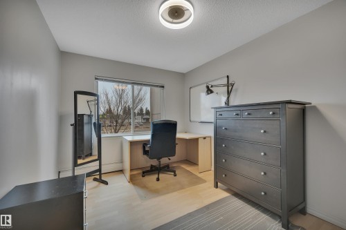 203 11430 40 Avenue, Edmonton, AB - Indoor Photo Showing Office