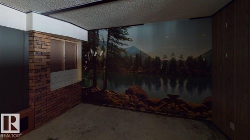 49308 Rr 75, Drayton Valley, AB - Indoor Photo Showing Other Room