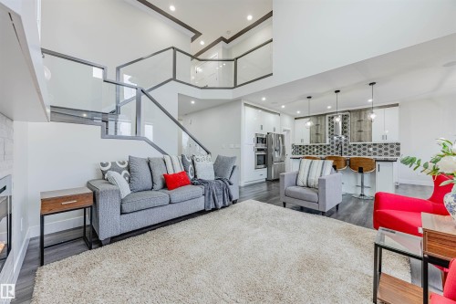 9007 181 Avenue, Edmonton, AB - Indoor