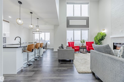 9007 181 Avenue, Edmonton, AB - Indoor