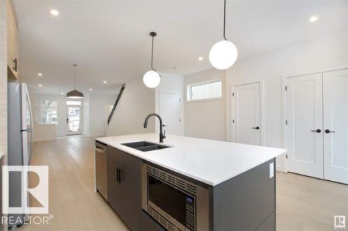 11016 132 Street, Edmonton, AB - Indoor Photo Showing Kitchen With Double Sink