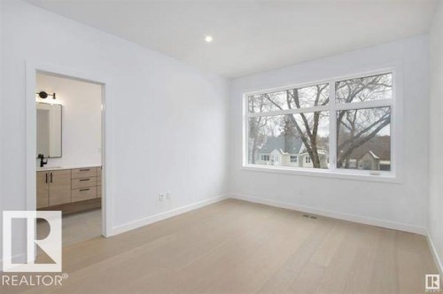 11016 132 Street, Edmonton, AB - Indoor Photo Showing Other Room