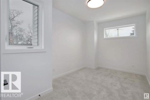 11016 132 Street, Edmonton, AB - Indoor Photo Showing Other Room