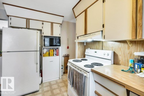 8942 155 Street, Edmonton, AB - Indoor Photo Showing Kitchen
