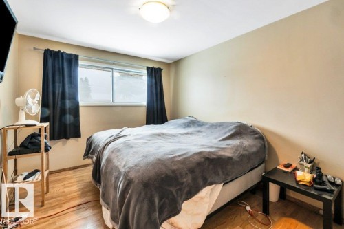 8942 155 Street, Edmonton, AB - Indoor Photo Showing Bedroom