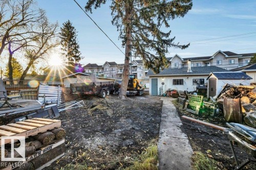 8942 155 Street, Edmonton, AB - Outdoor