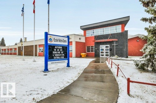 8942 155 Street, Edmonton, AB - Outdoor