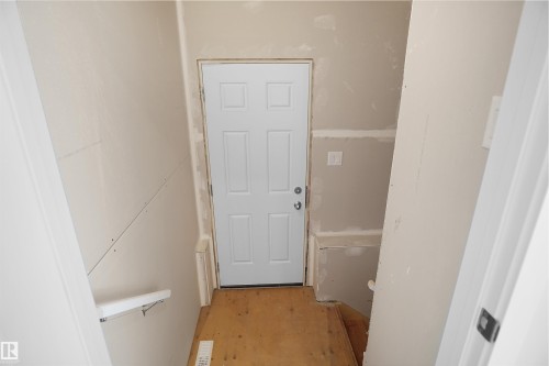 1932 210 Street, Edmonton, AB - Indoor Photo Showing Other Room
