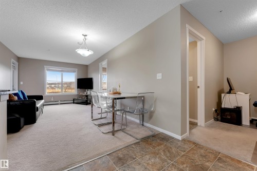 203 1510 Watt Drive, Edmonton, AB - Indoor