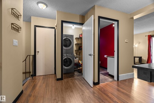 3511 43 Avenue, Edmonton, AB - Indoor