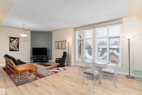 408 9020 Jasper Avenue, Edmonton, AB - Indoor Photo Showing Living Room