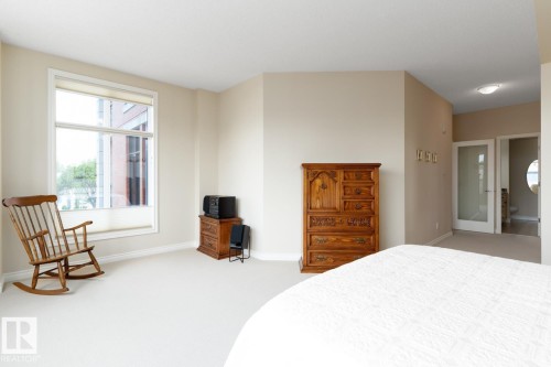 408 9020 Jasper Avenue, Edmonton, AB - Indoor Photo Showing Bedroom