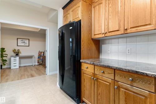 408 9020 Jasper Avenue, Edmonton, AB - Indoor Photo Showing Kitchen