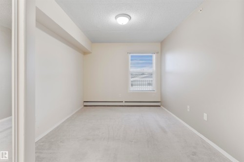 202 4004 47 Street, Drayton Valley, AB - Indoor Photo Showing Other Room