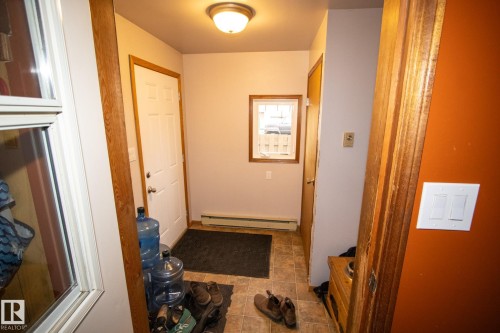 3514 Main Street, Mallaig, AB - Indoor Photo Showing Other Room