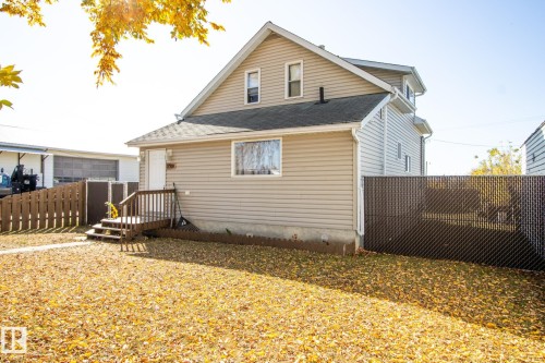 3514 Main Street, Mallaig, AB - Outdoor With Exterior