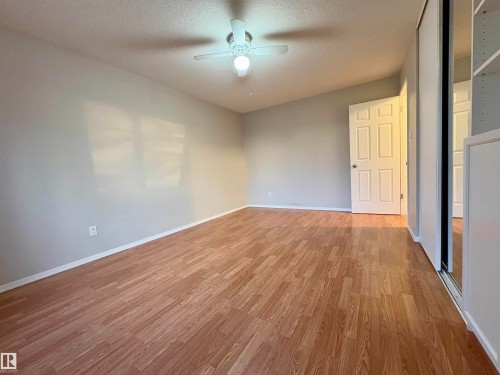 170 Londonderry Square Square, Edmonton, AB - Indoor Photo Showing Other Room