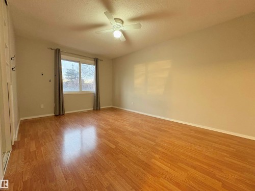 170 Londonderry Square Square, Edmonton, AB - Indoor Photo Showing Other Room