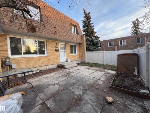 170 Londonderry Square Square, Edmonton, AB - Outdoor