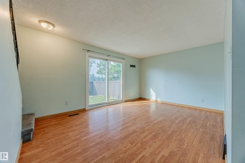 2551 135 Avenue, Edmonton, AB - Indoor Photo Showing Other Room