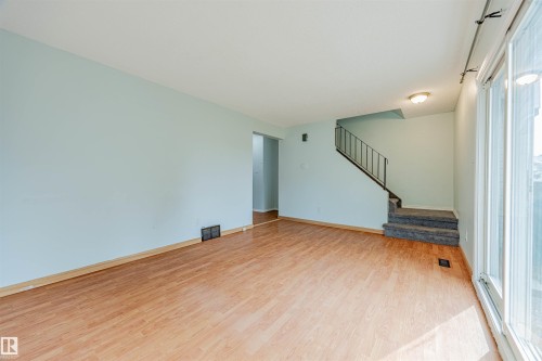 2551 135 Avenue, Edmonton, AB - Indoor Photo Showing Other Room
