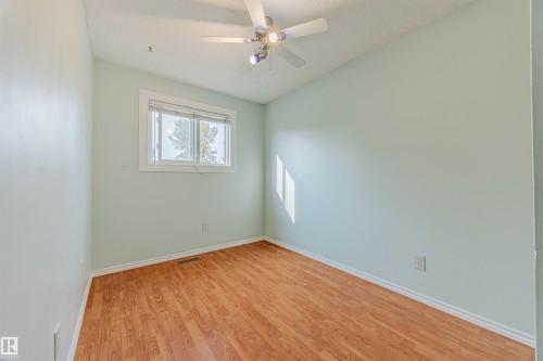 2551 135 Avenue, Edmonton, AB - Indoor Photo Showing Other Room