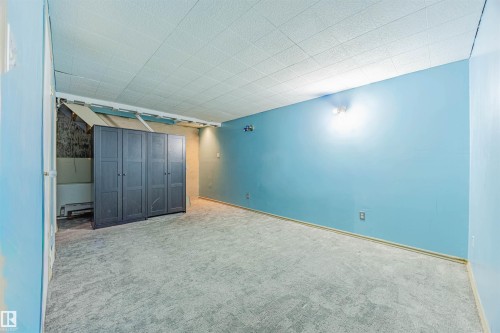2551 135 Avenue, Edmonton, AB - Indoor Photo Showing Other Room