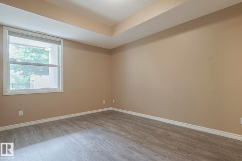 113 9507 101 Avenue, Edmonton, AB - Indoor Photo Showing Other Room